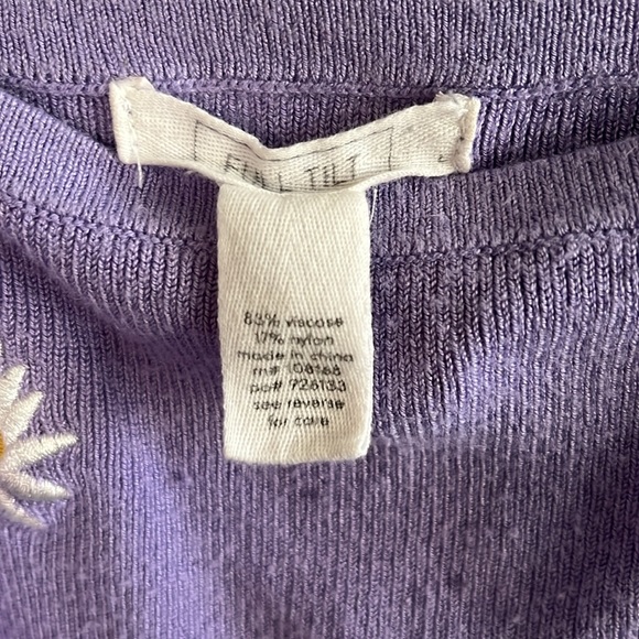 Full Tilt daisy Y2K sweater crop tank top - Picture 3 of 4